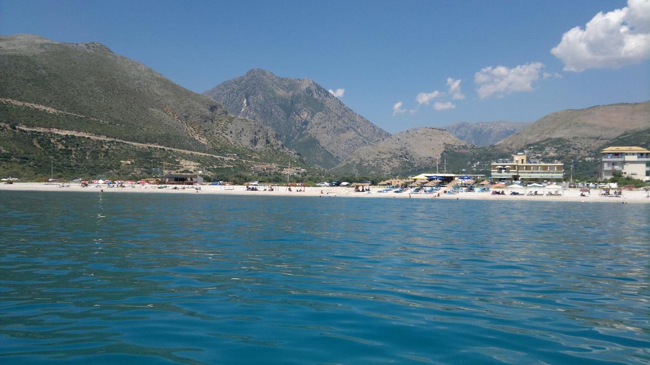 Vila Hadhri Borsh Kültér fotó
